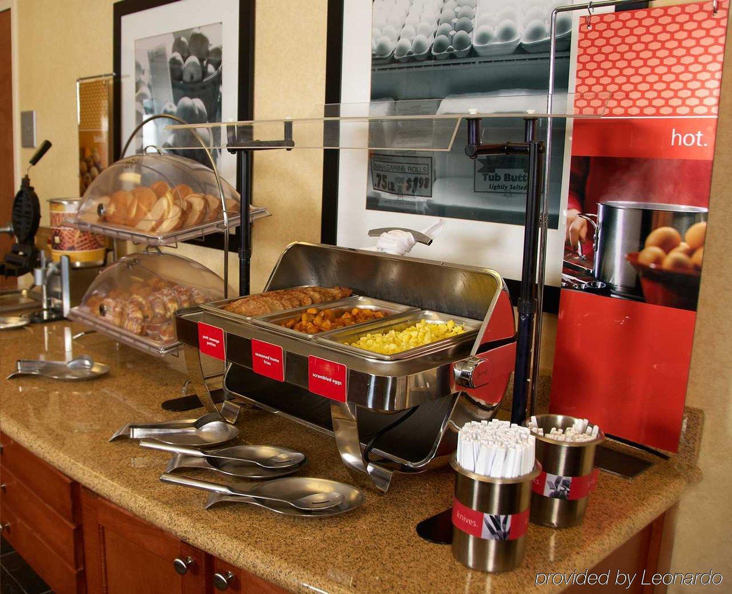 Hampton Inn & Suites Cashiers - Sapphire Valley Restaurant photo