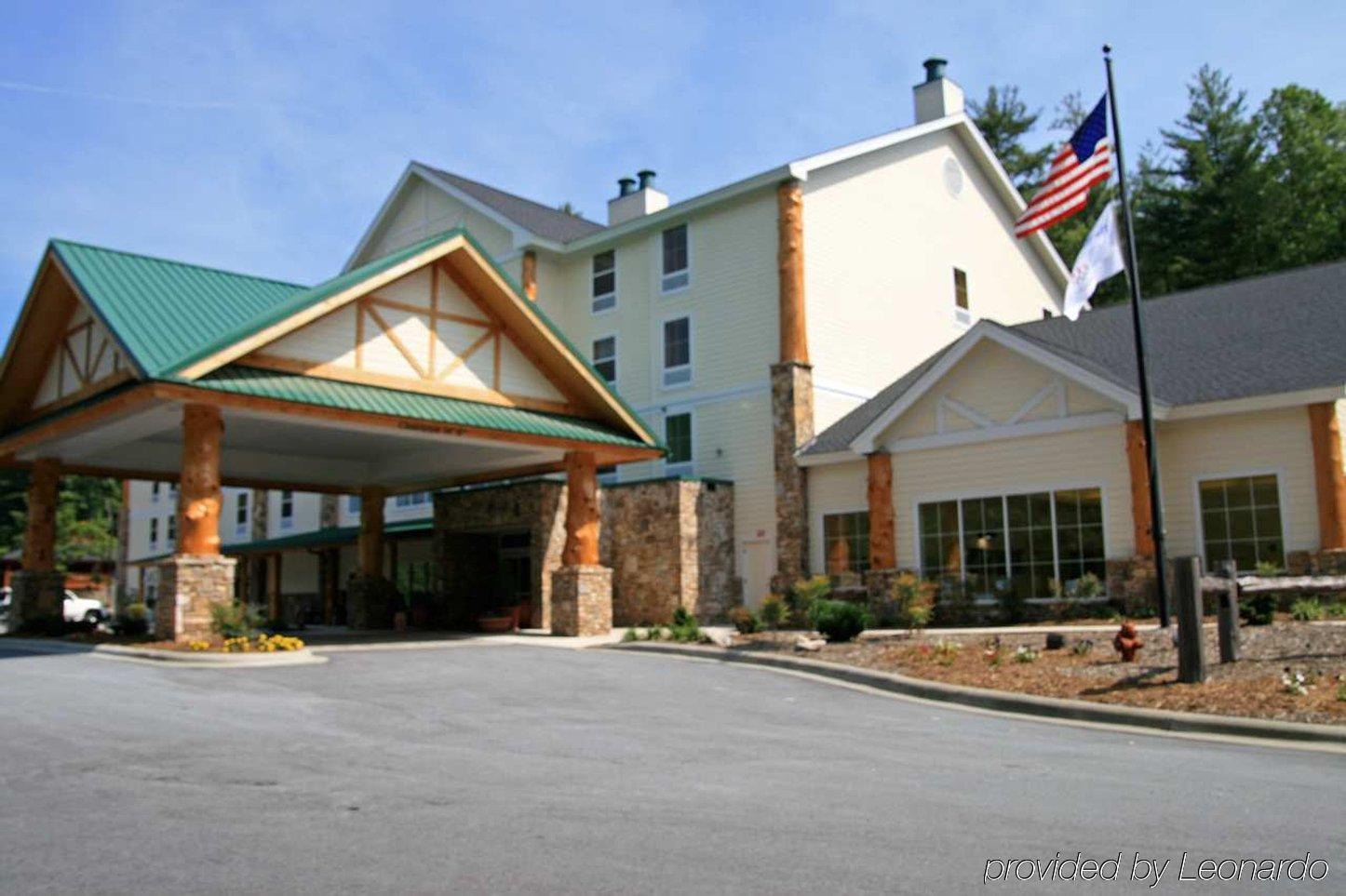 Hampton Inn & Suites Cashiers - Sapphire Valley Exterior photo