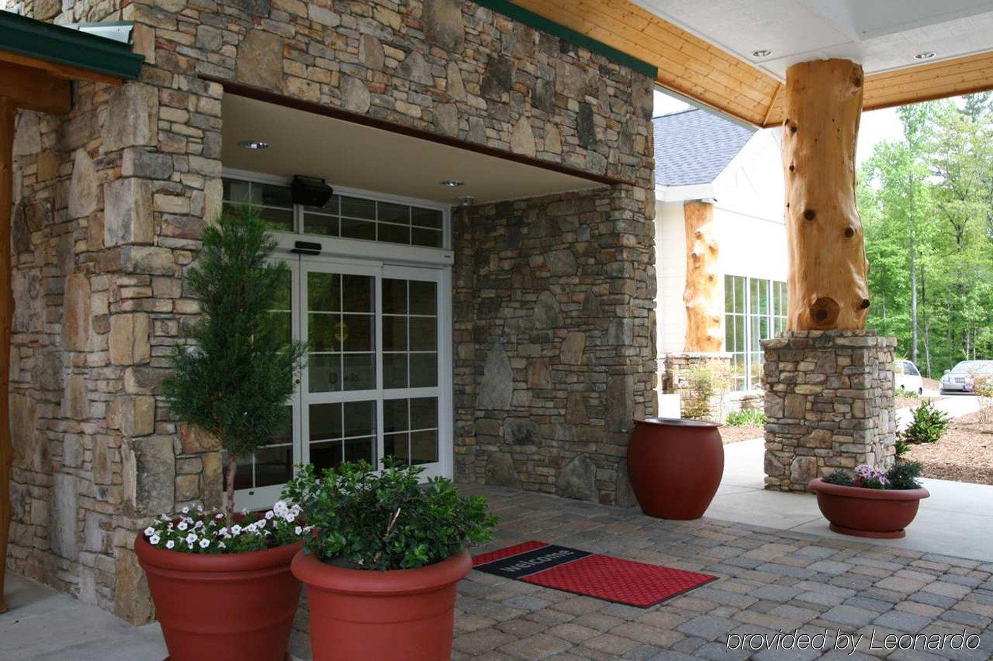 Hampton Inn & Suites Cashiers - Sapphire Valley Exterior photo